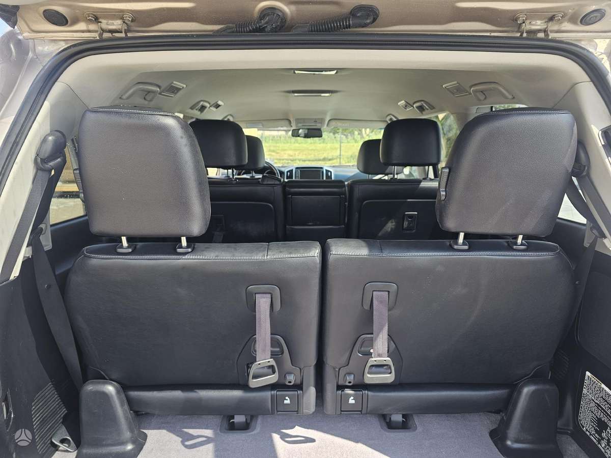 Toyota Land Cruiser sėdynės