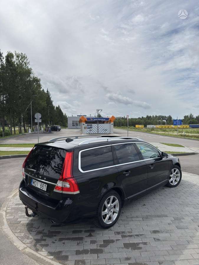 Volvo V70, 2.0 l., wagon