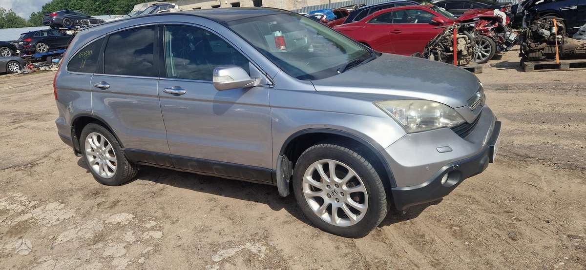 Honda CR-V for parts