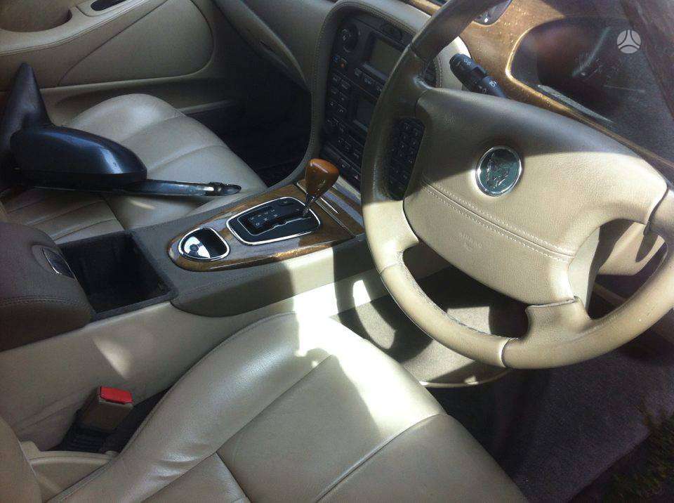 Jaguar S-Type