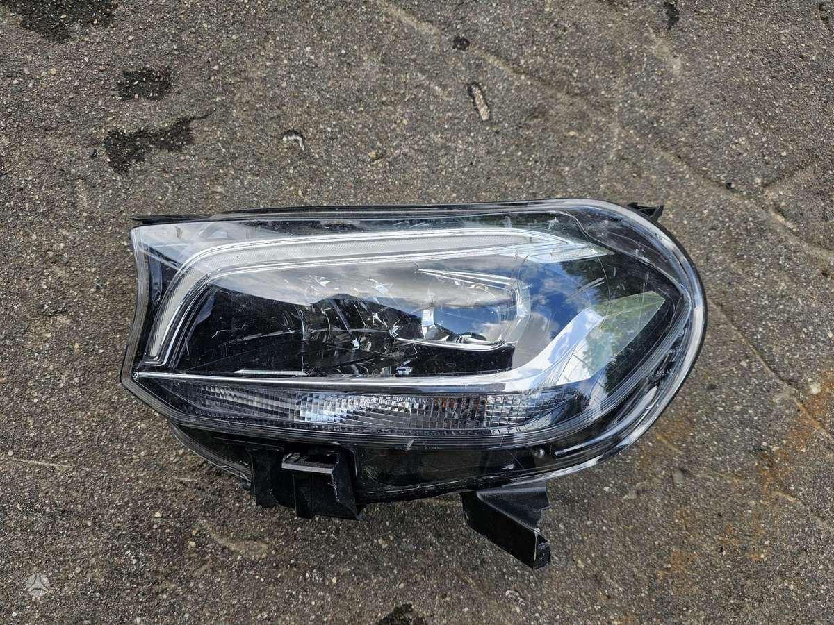 Mercedes-Benz X klasė детали кузова