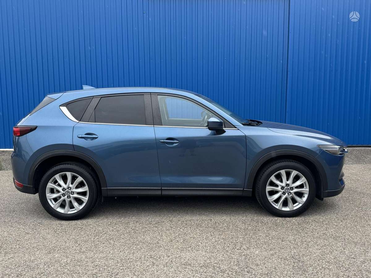 Mazda CX-5, 2.5 l., off-road / crossover