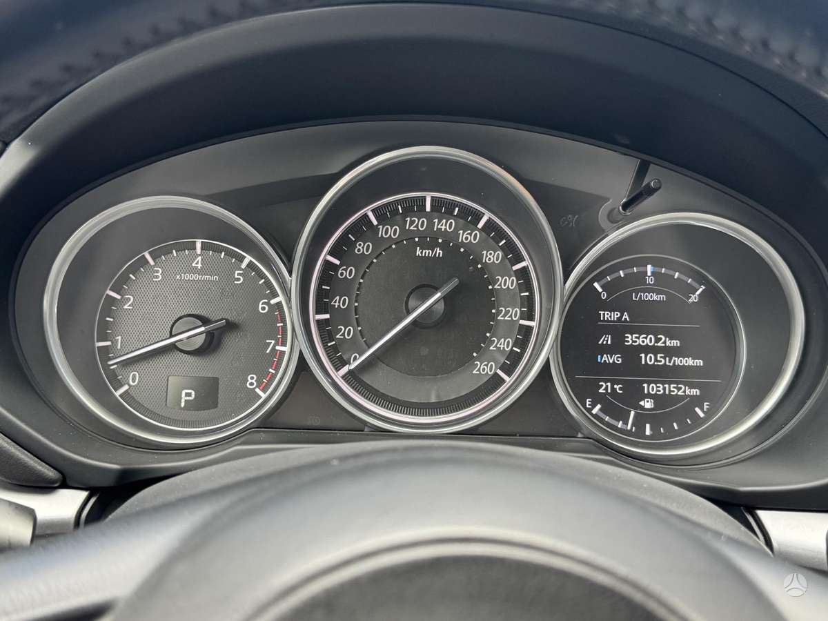 Mazda CX-5, 2.5 l., off-road / crossover