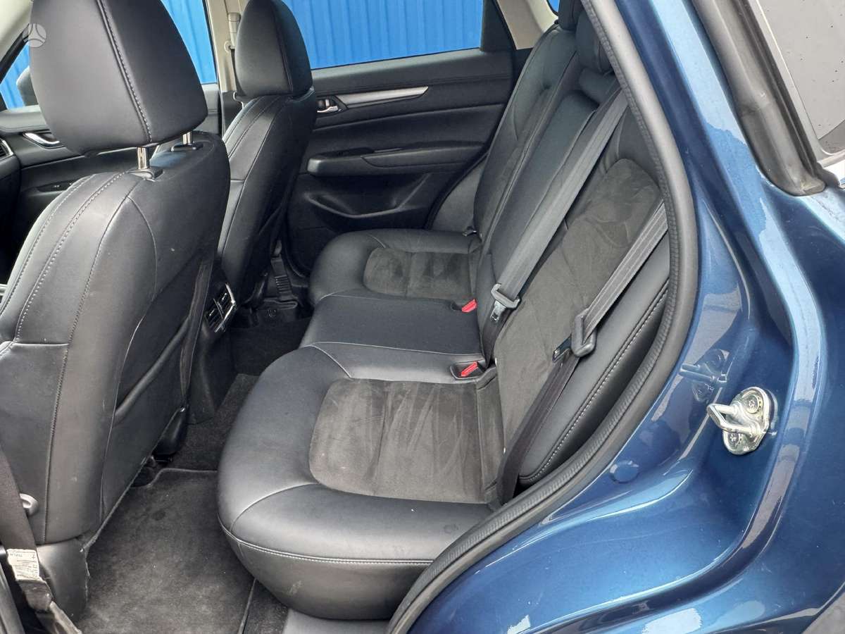 Mazda CX-5, 2.5 l., off-road / crossover