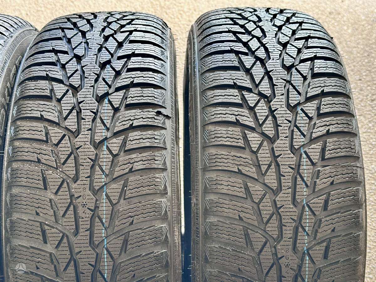 Nokian WR D4, universalios 215/60 R16