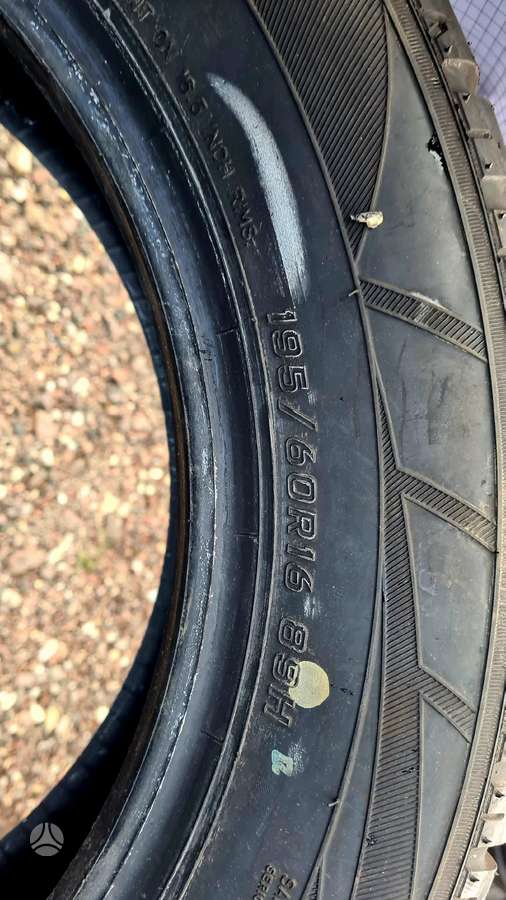 Falken, žieminės 195/60 R16