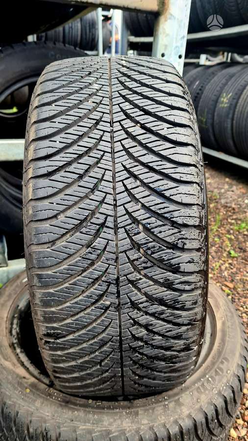 Goodyear, всесезонные 215/45 R16