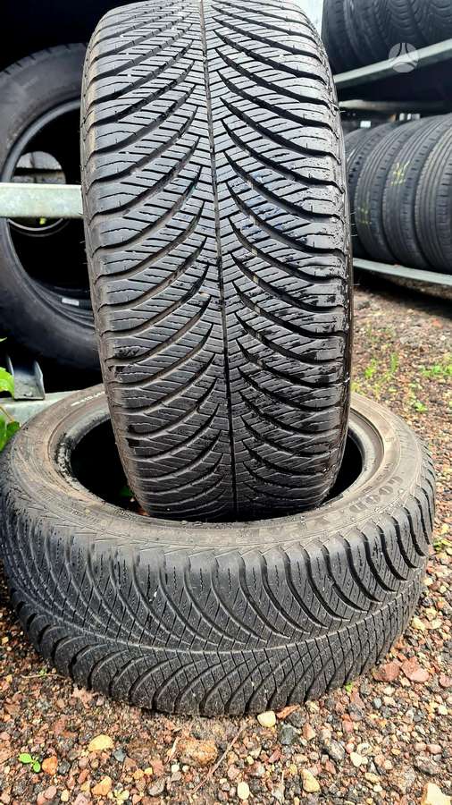 Goodyear, всесезонные 215/45 R16