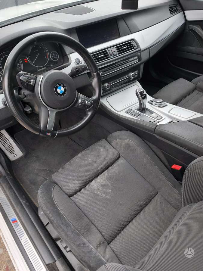 BMW 5 serija 160kw 185 000km