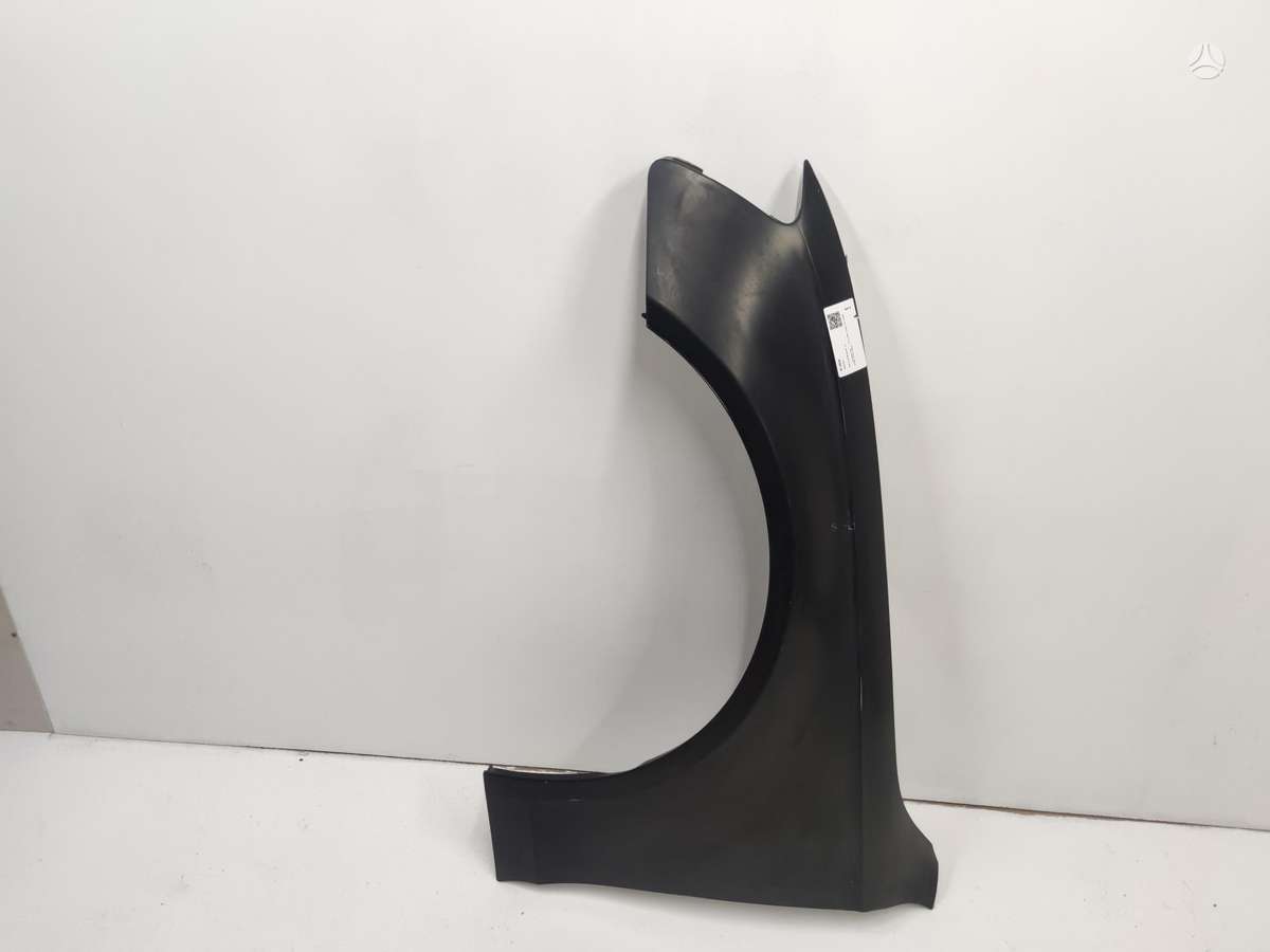 Audi A4 bamperiai, sparnai