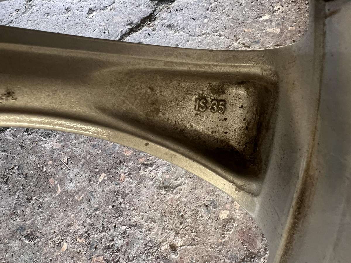 BMW, light alloy, R20