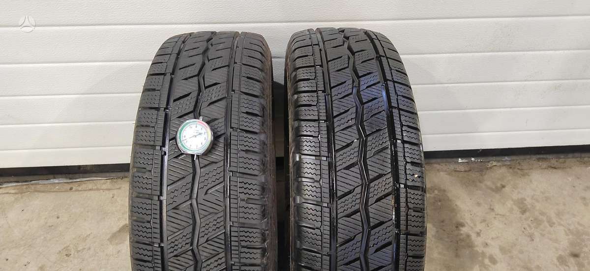 Hankook Winter Icept LV, winter 215/65 R16