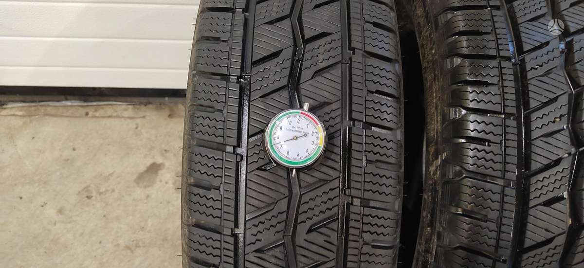 Hankook Winter Icept LV, winter 215/65 R16
