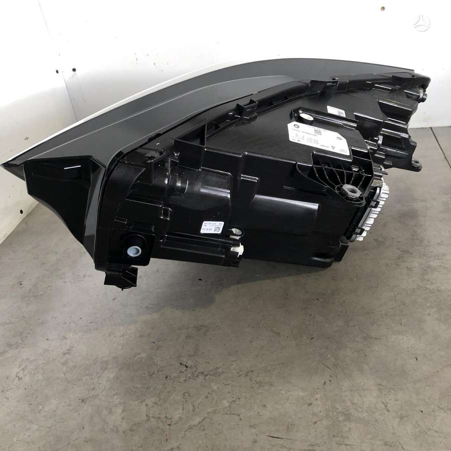 BMW X2, 5A77EB8-05, фары