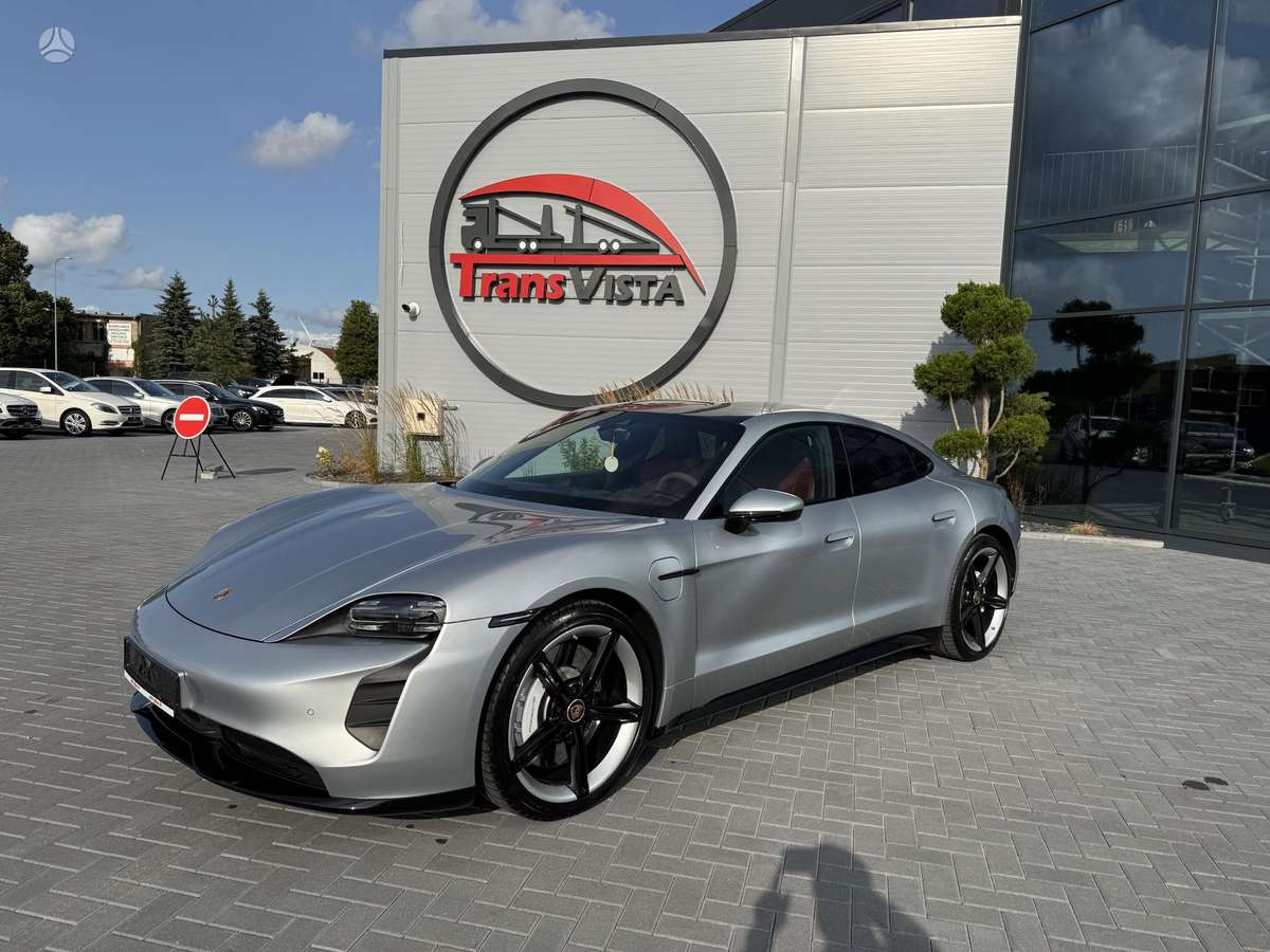 Porsche Taycan - 3