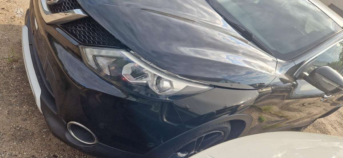 Nissan Qashqai dalimis