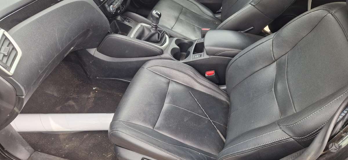 Nissan Qashqai dalimis