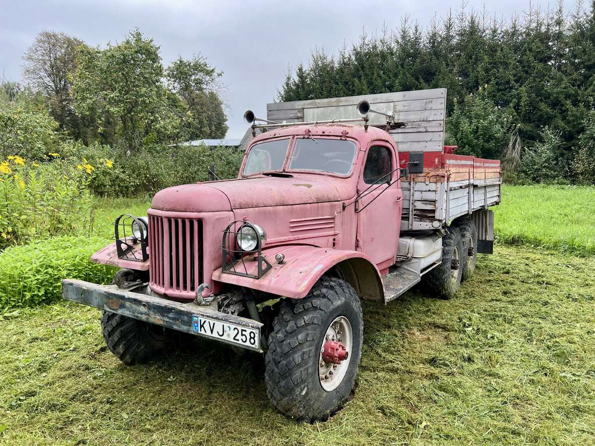 ZIL 157, bortiniai
