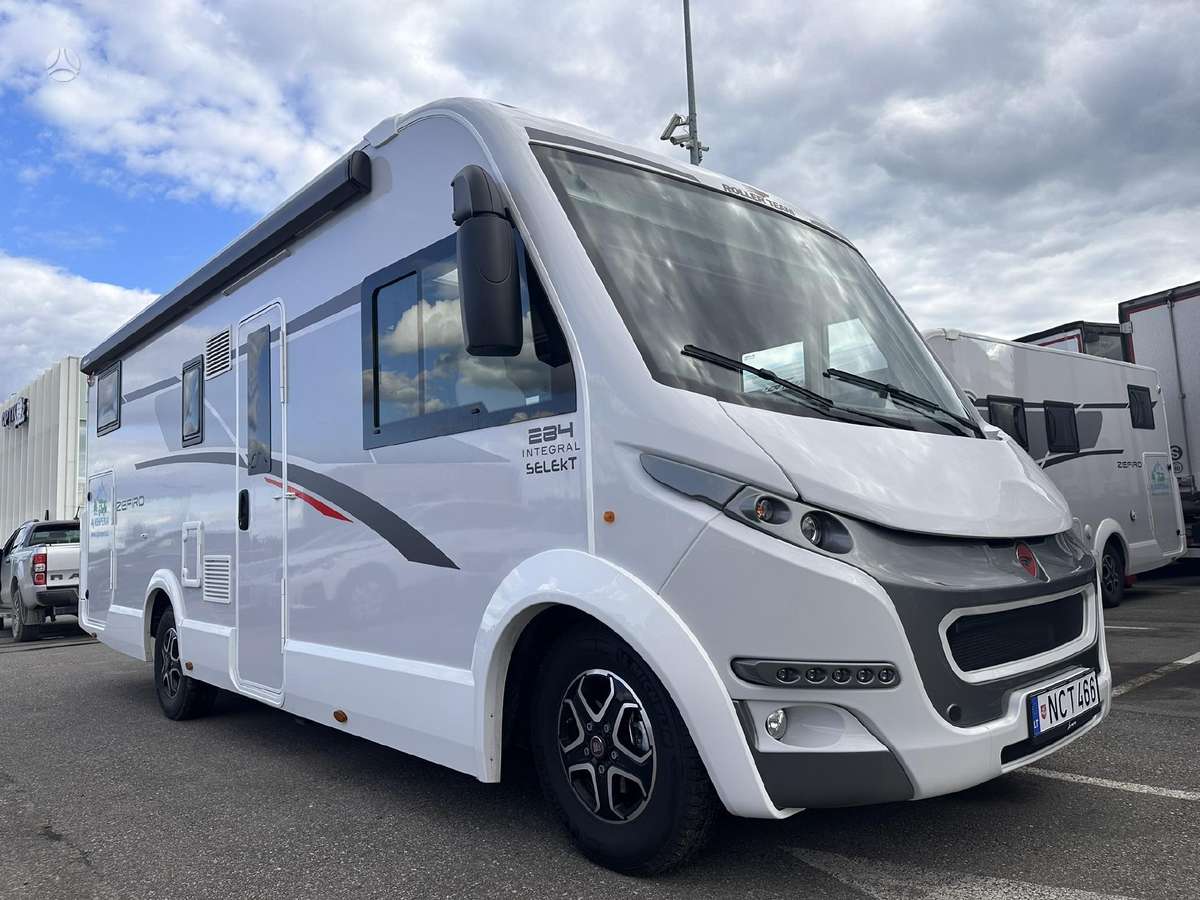 Roller Team Zefiro Plus 284, туристическиe автомобили