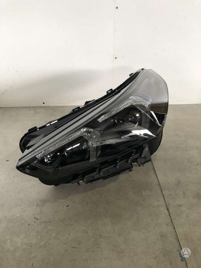 BMW iX1, 5A9A235-02, lights