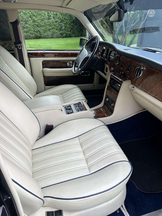 Rolls-Royce Silver, 6.8 l., Седан