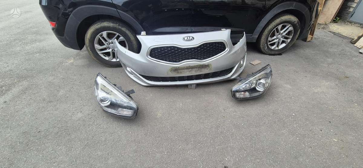 Kia Carens