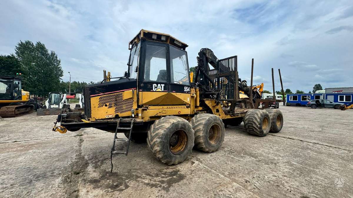 Caterpillar 554, forwarders