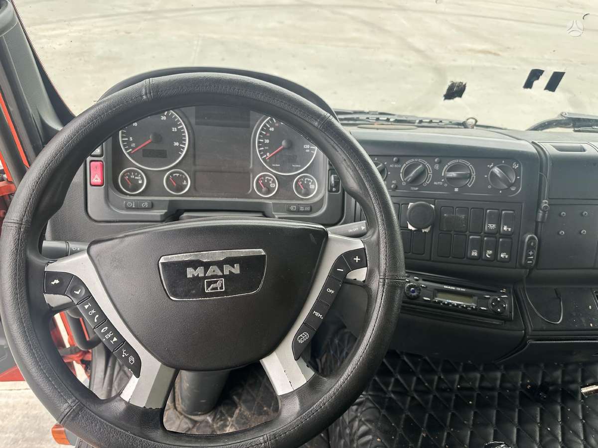 MAN TGL 8.240, шасси