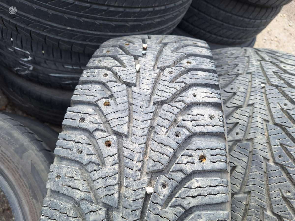 Nokian, universalios 215/75 R16