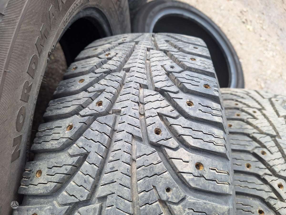 Nokian, universalios 215/75 R16