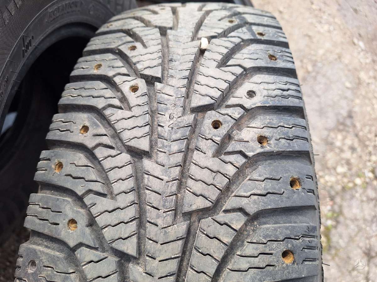 Nokian, universalios 215/75 R16