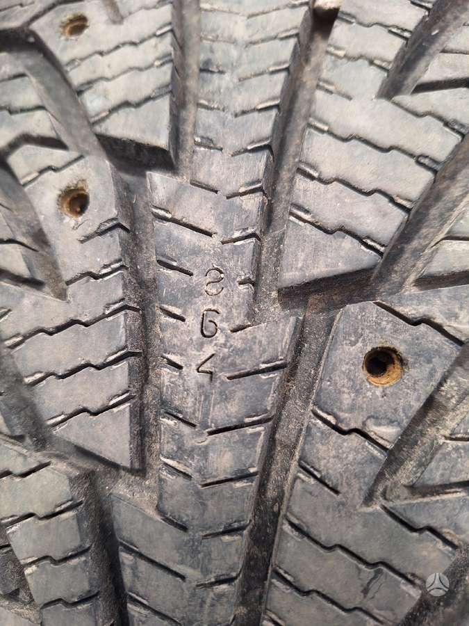 Nokian, universalios 215/75 R16