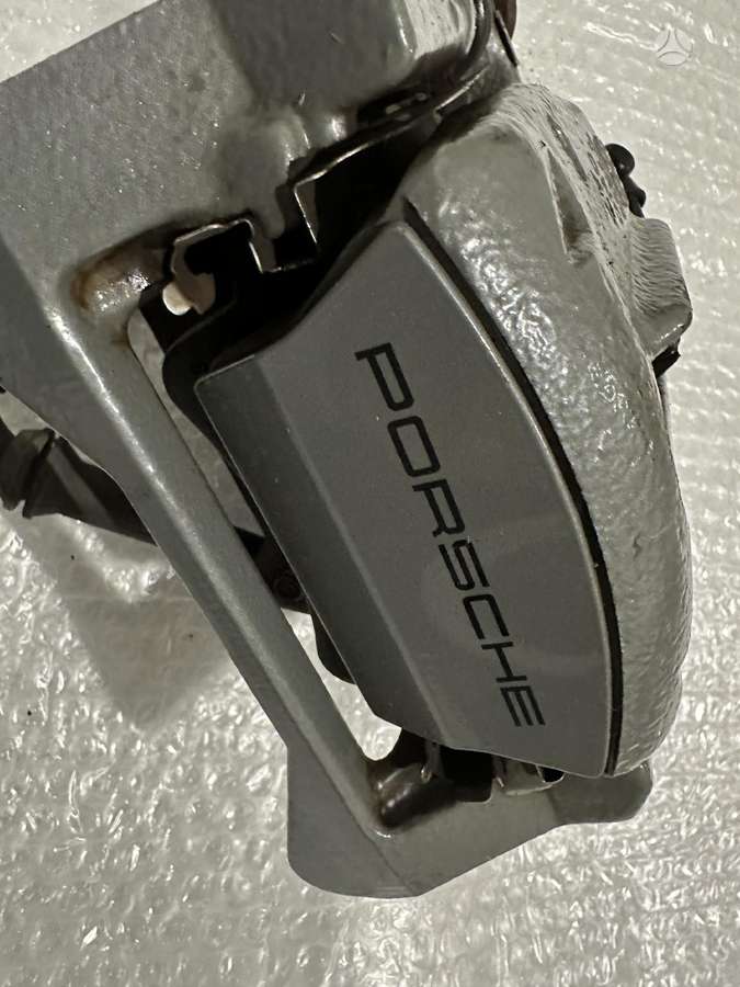 Porsche Macan brake discs