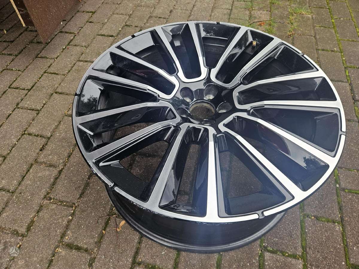 Volvo Xc90, lengvojo lydinio, R22