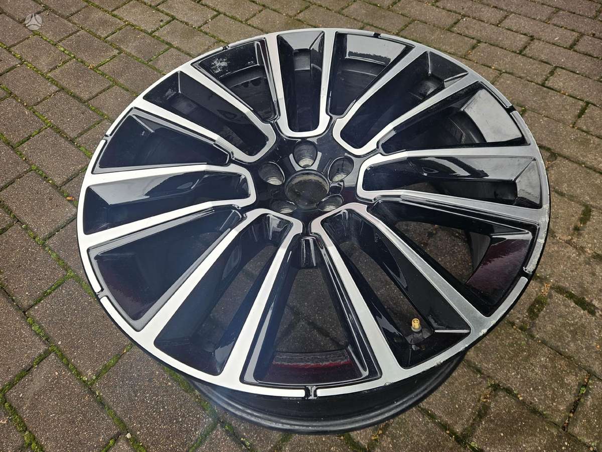 Volvo Xc90, lengvojo lydinio, R22