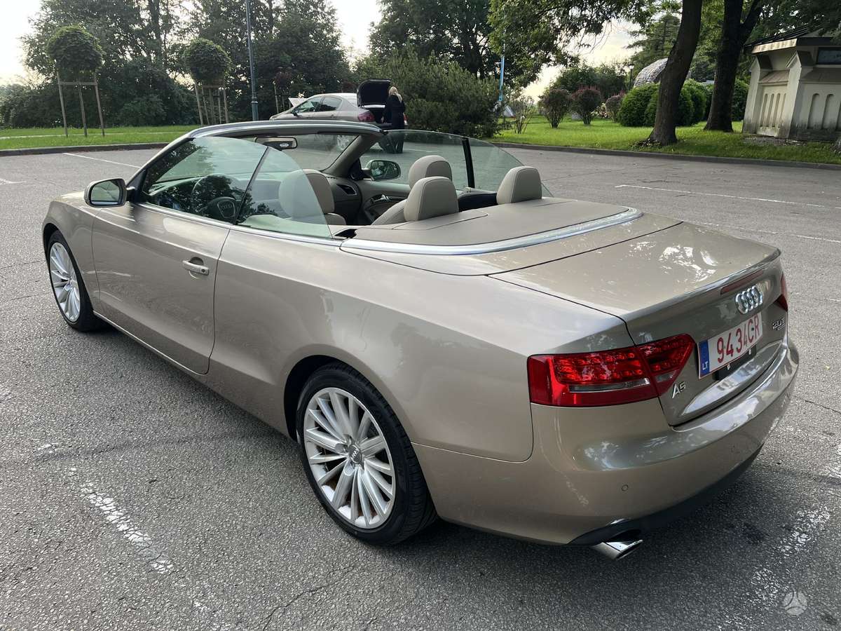 Audi A5, 2.0 l., convertible