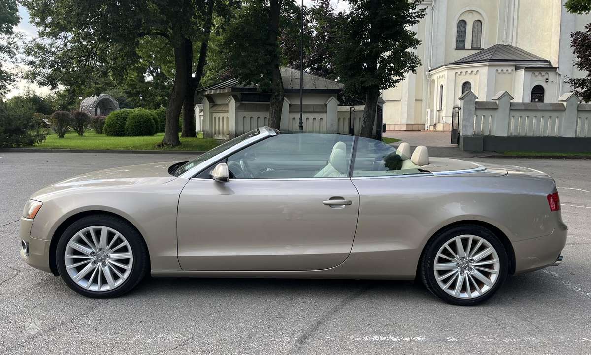 Audi A5, 2.0 l., convertible