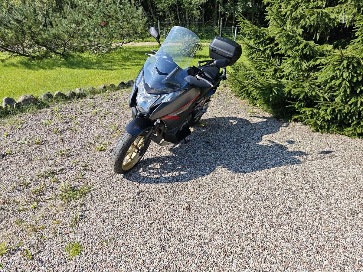 Honda NC 750cc, мотороллеры / мопеды