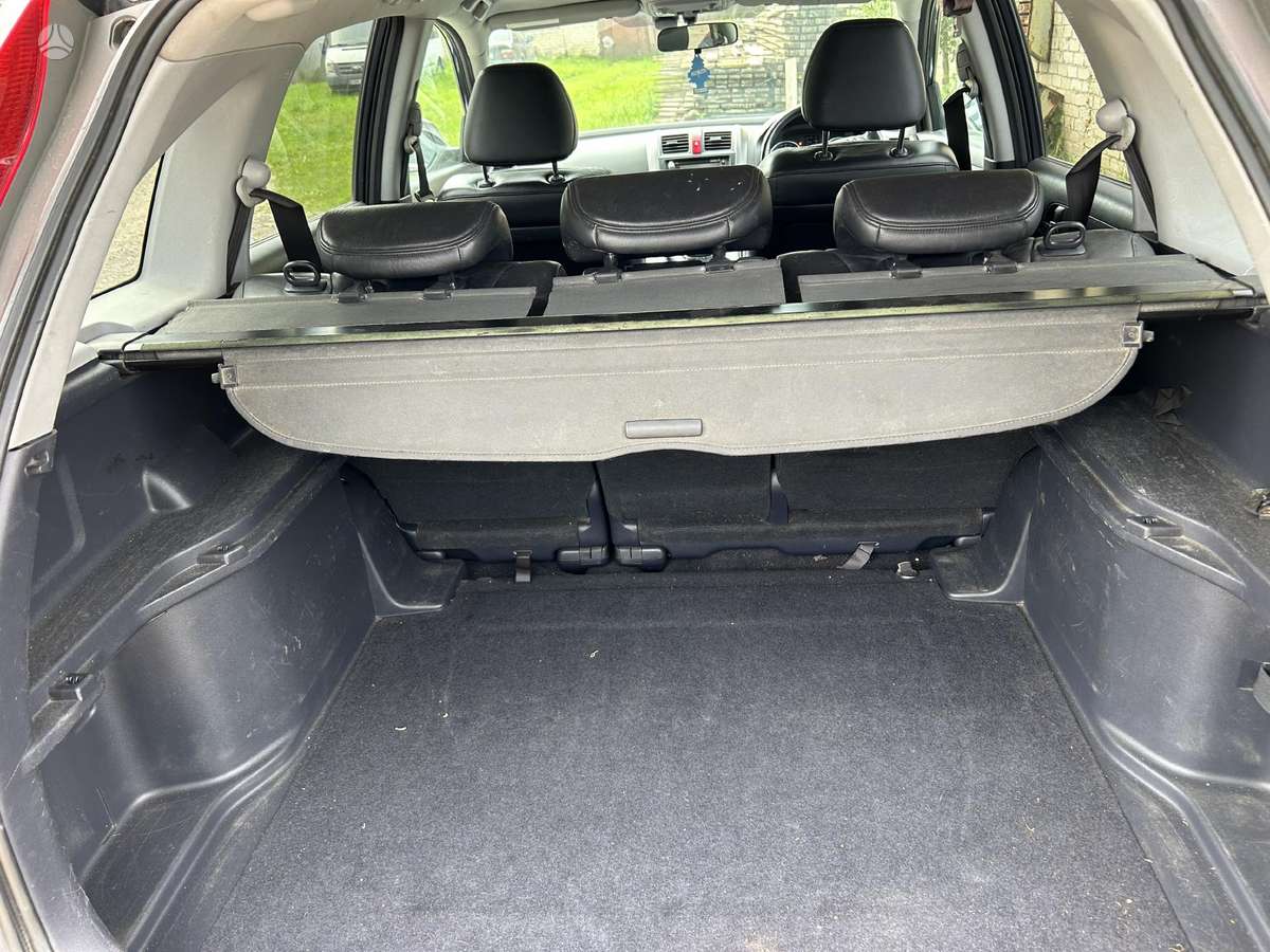 Honda CR-V Dalis pristatome