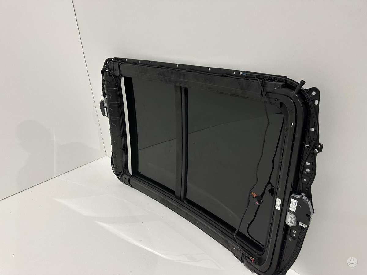 Porsche Macan sunroof