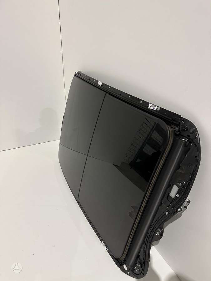 Porsche Macan sunroof