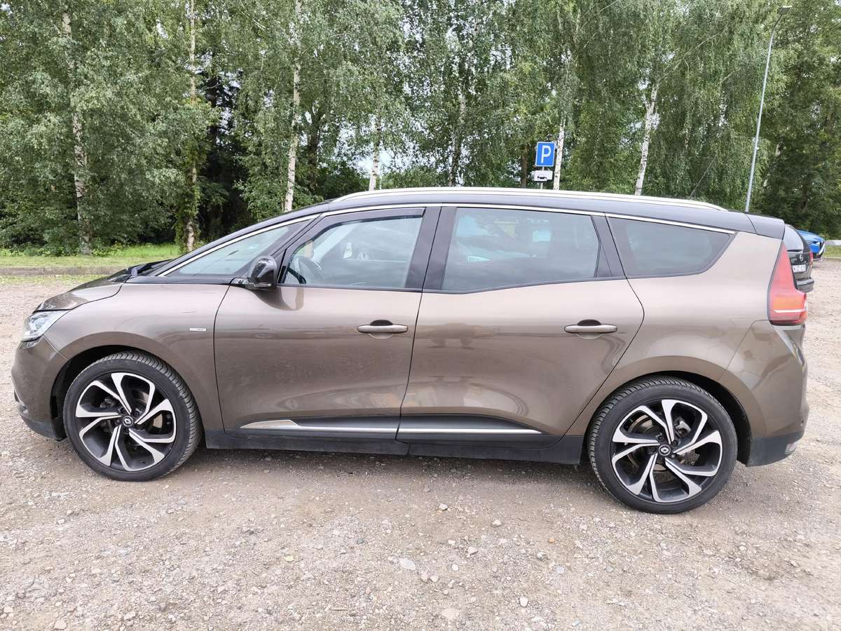 Renault Grand Scenic - 7
