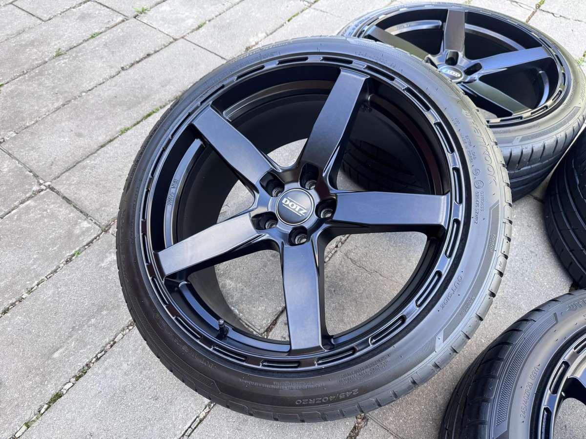 Dotz MarinaBay, lengvojo lydinio, R20
