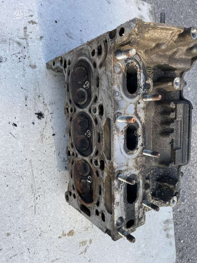 Opel Corsa, 55564106, cylinder head
