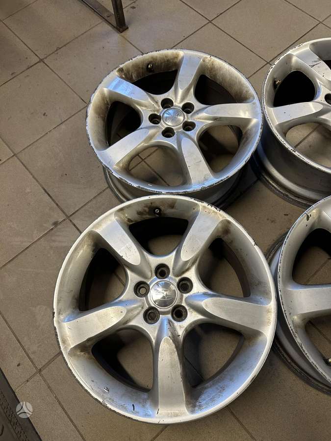 Subaru, light alloy, R17