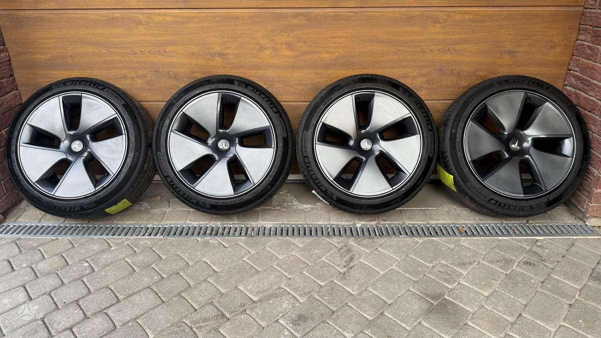 TESLA Model 3, легкосплавные , R18