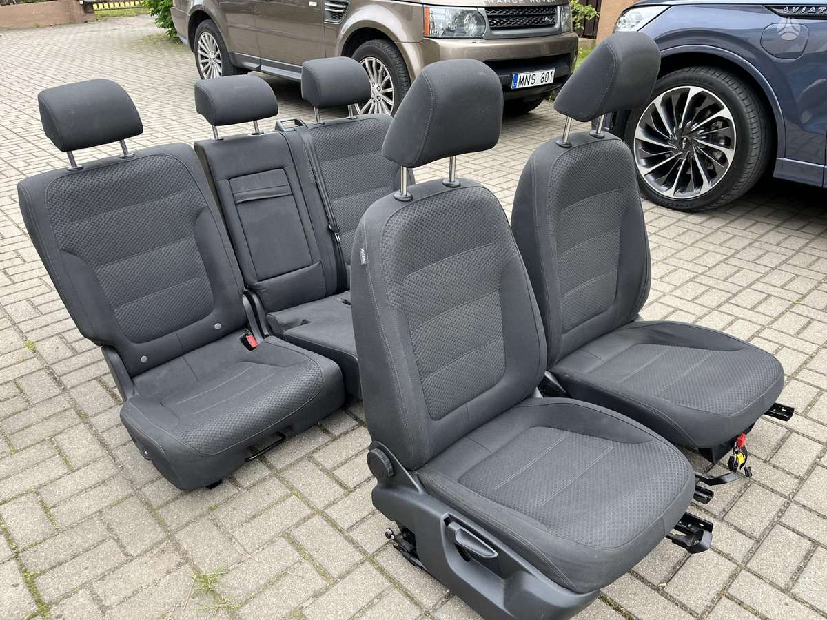 Volkswagen Touareg сиденья