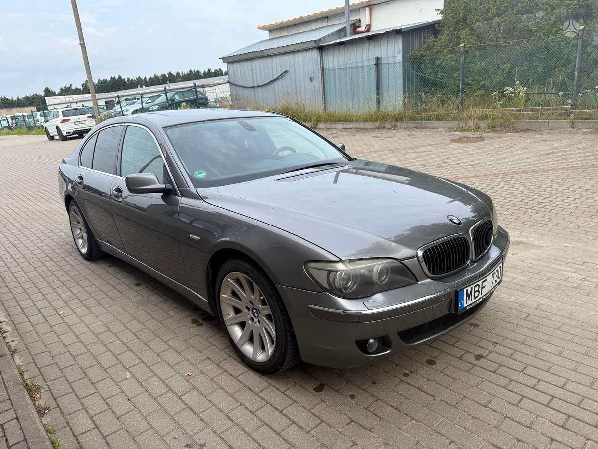 BMW 730, 3.0 l., Седан