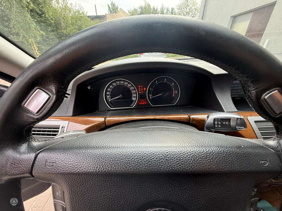 BMW 730, 3.0 l., Седан