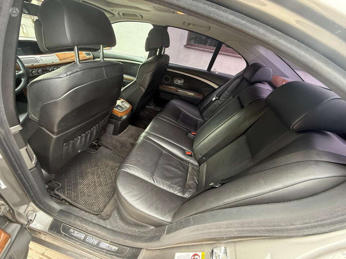 BMW 730, 3.0 l., Седан